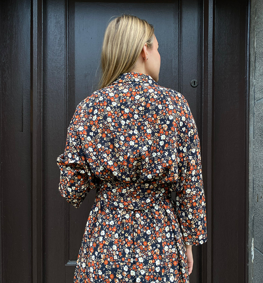 Liebling Humla Eldklotter Cape-Kleid