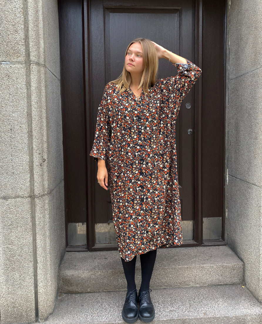 Liebling Humla Eldklotter Cape-Kleid