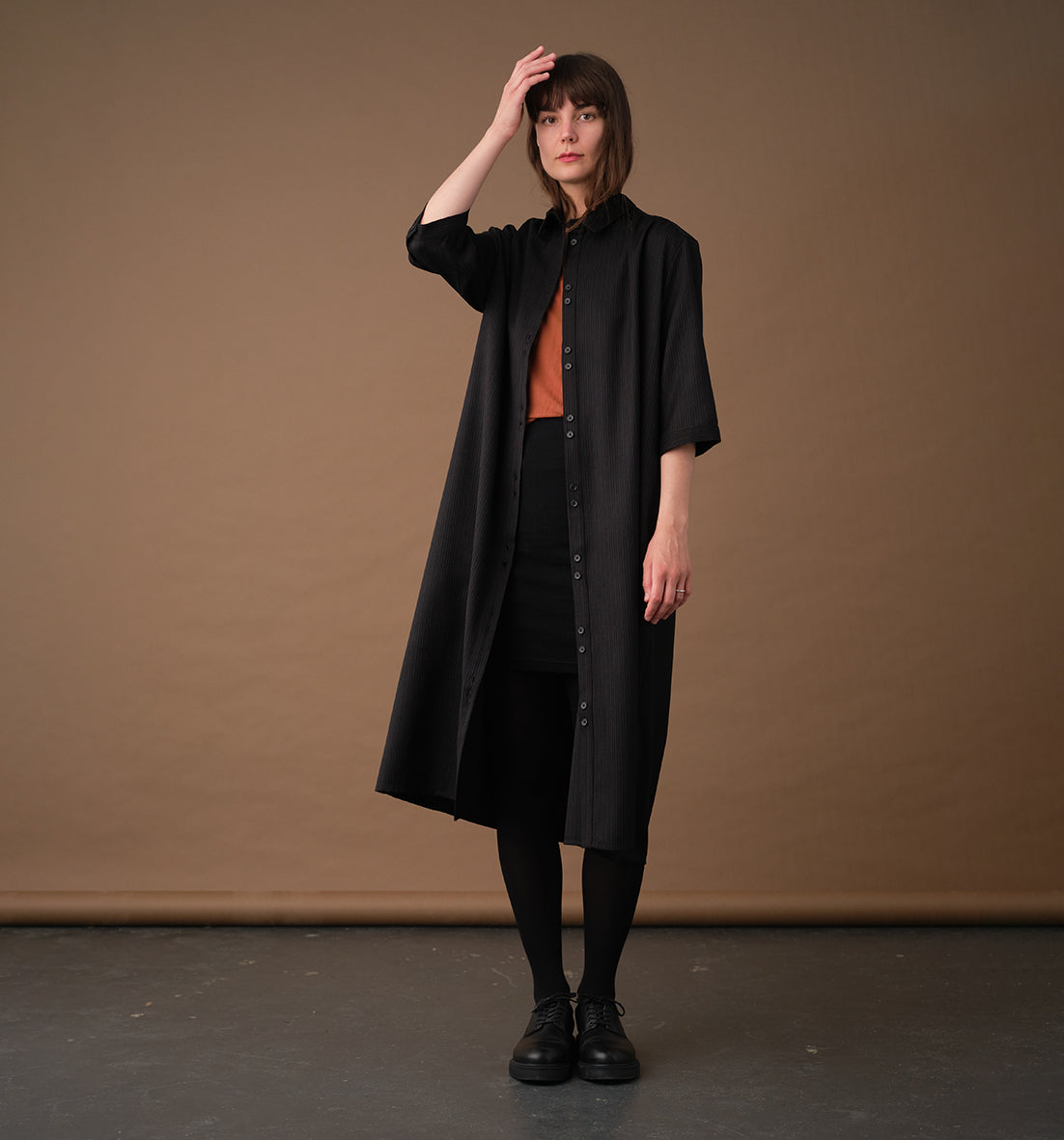 Liebling Svala Kreidestreifen-Hemdkleid