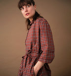 Liebling Svala Rostfarbenes Fensterkaro-Hemdkleid